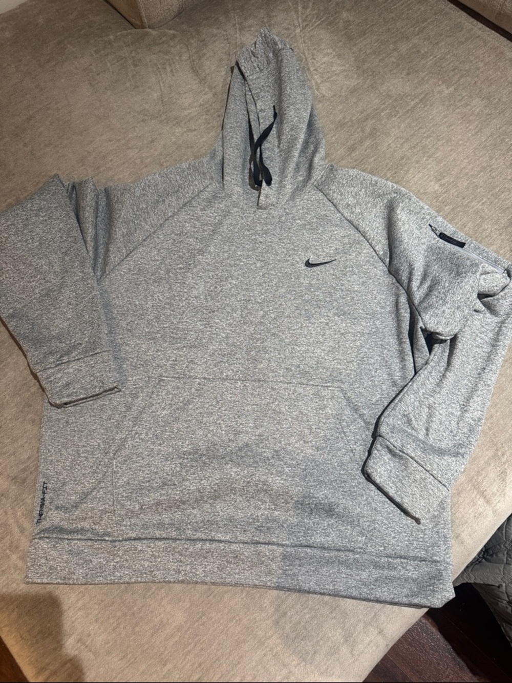 Nike Therma-fit pullover hoodie